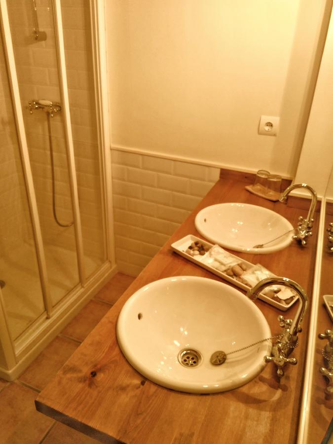 Casa Fidela Hotel Lomena Exterior photo